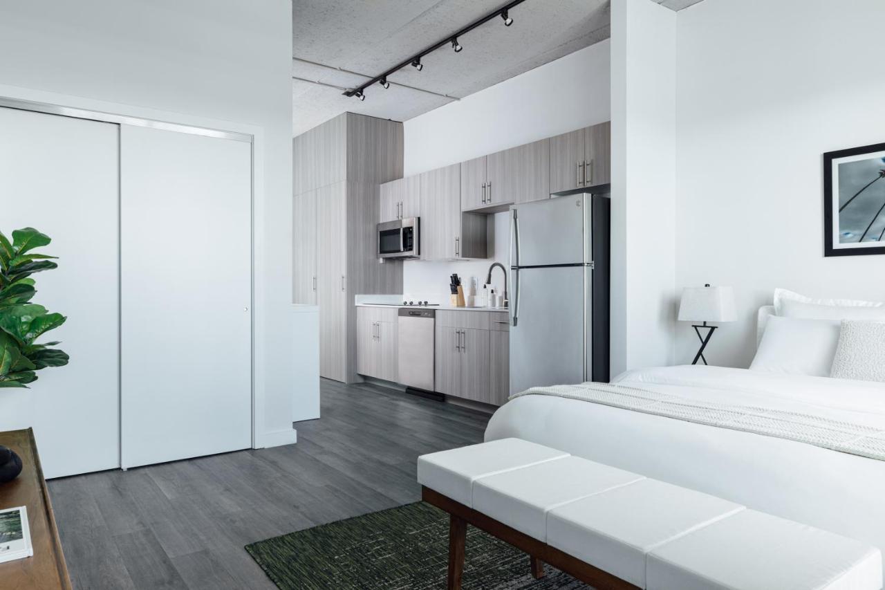 Mint House St. Petersburg - Downtown 아파트 호텔 외부 사진